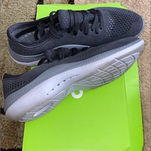 CROCS Black and Slate Gray LiteRide 360 Pacer